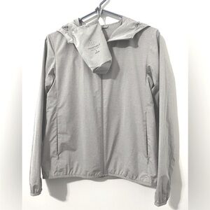 Uniqlo Japan UV Protection Pocketable Parka Japanese Size S NWOT